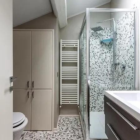 公寓 Romantica Mansarda Con Terrazzino Sui Tetti Di