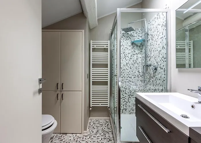 Appartement Romantica Mansarda Con Terrazzino Sui Tetti Di